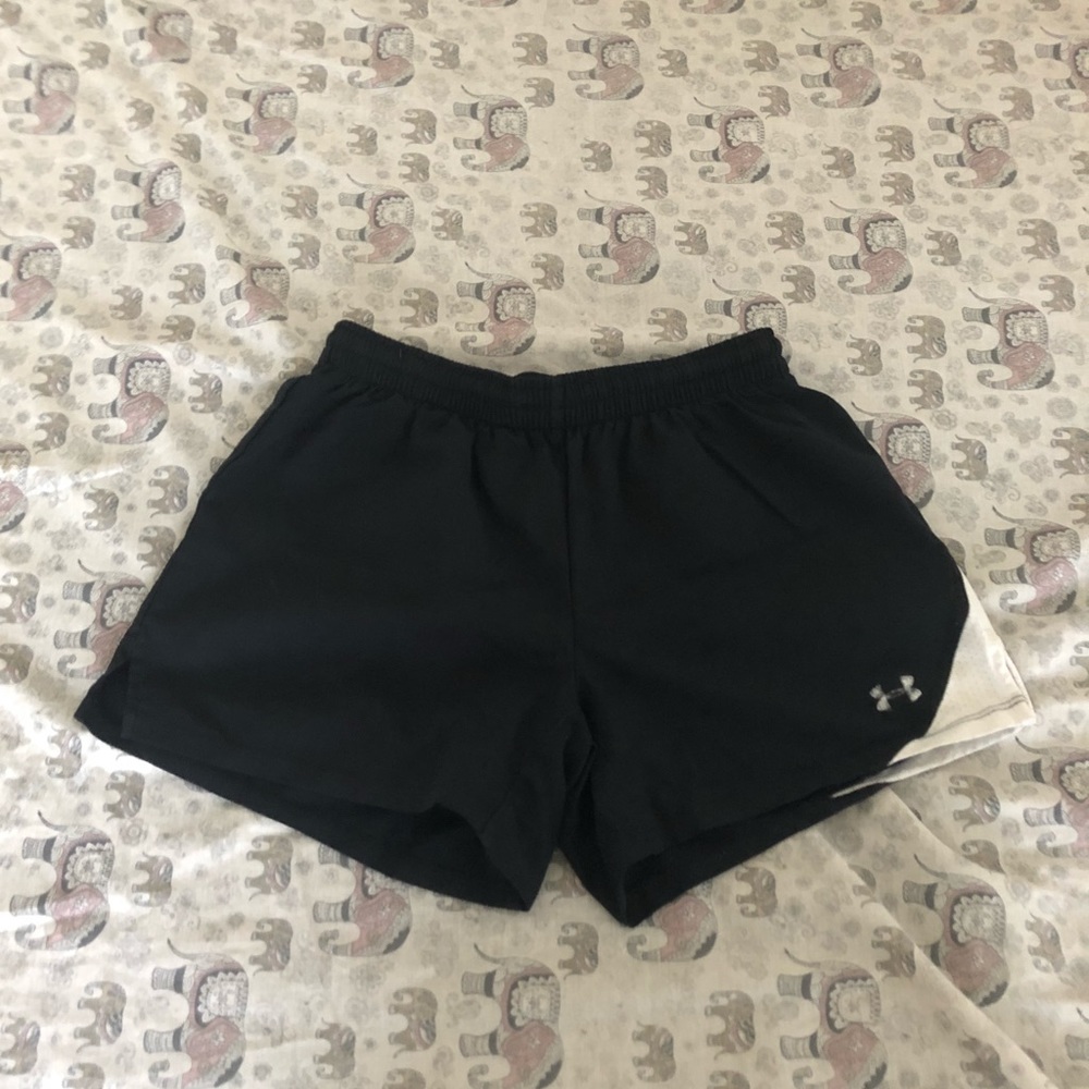 *DONATING SOON* Under Armour shorts